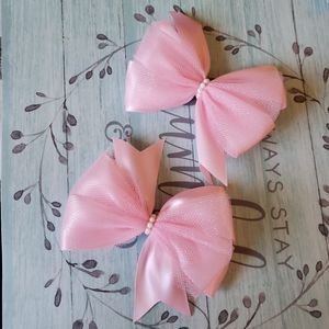 Hair bows